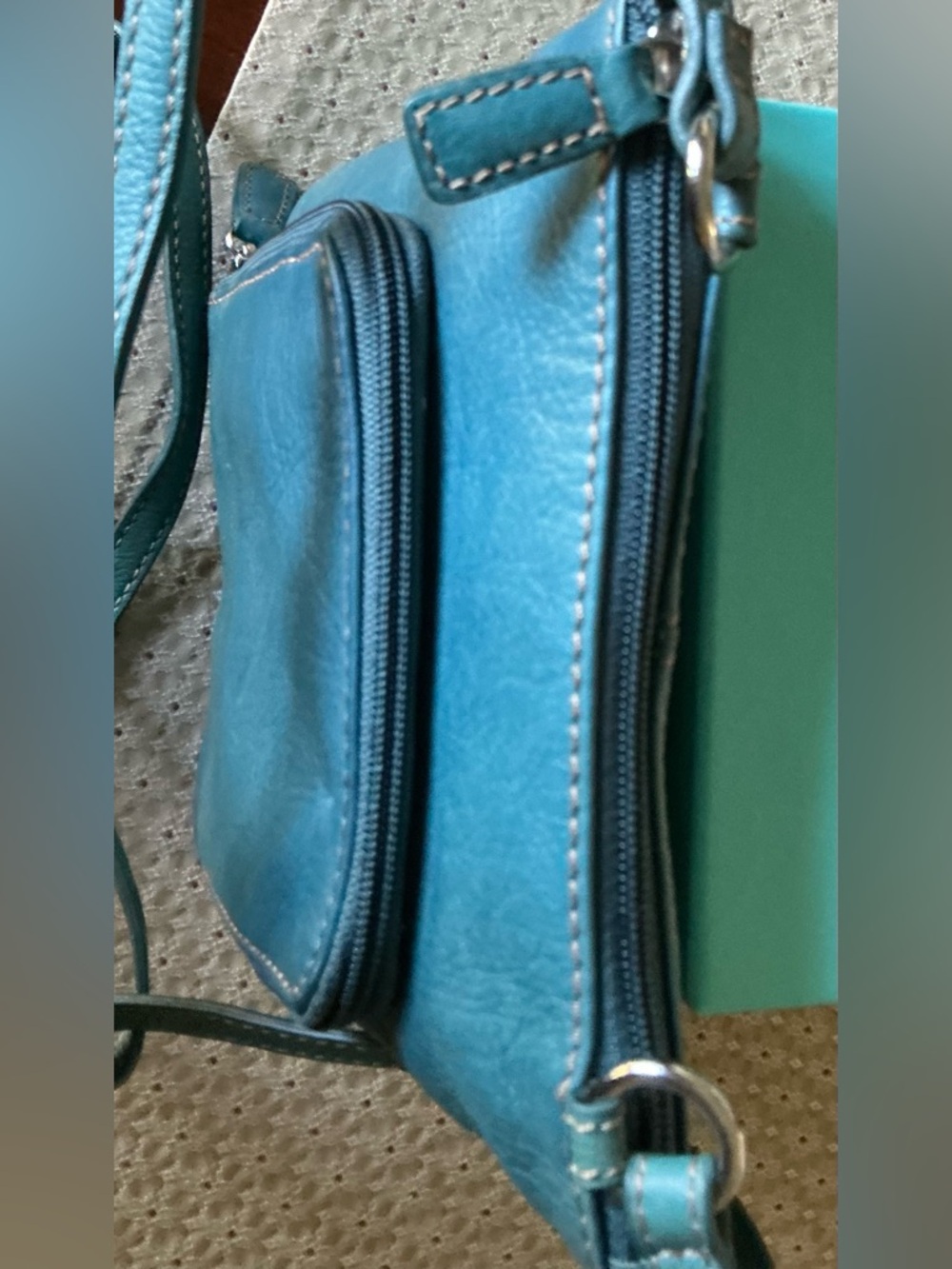 Fossil Crosstown flat crossbody vintage purse - Picture 7 of 8